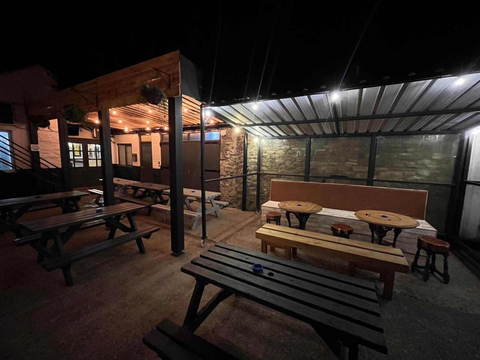 Plas Coch Hotel Ltd بالا المظهر الخارجي الصورة