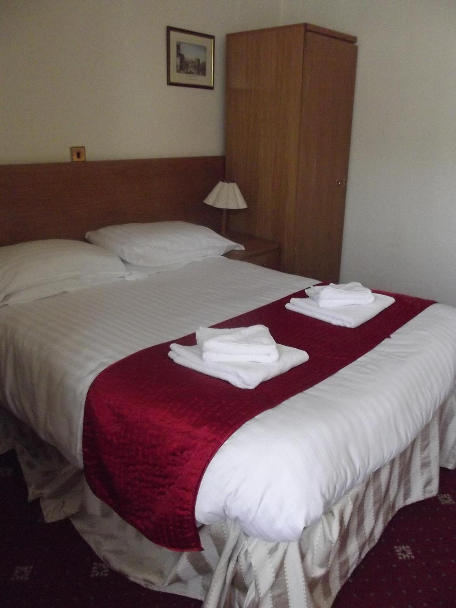 Plas Coch Hotel Ltd بالا المظهر الخارجي الصورة